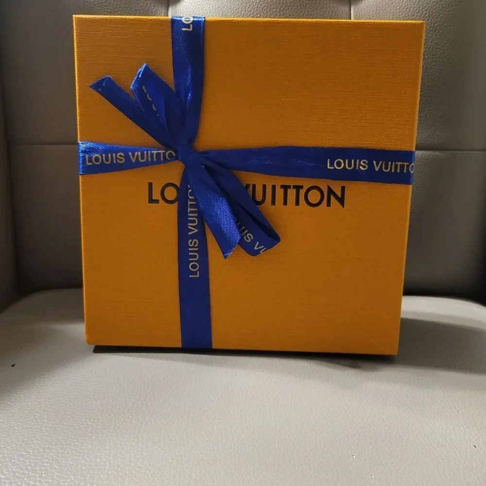 Authentic Louis Vuitton Damier Graphite Reversible Belt 42 inch